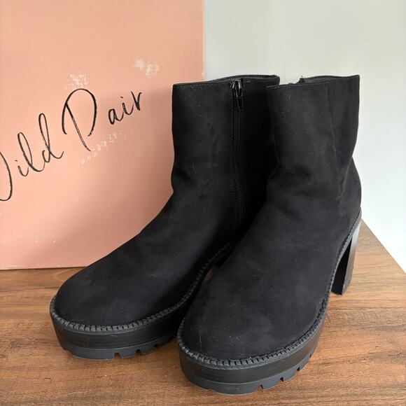 Wild Pair Margoee Sz 8.5 Black Platform Boots Chunky Ankle Punk Goth Fall Winter - Picture 3 of 7